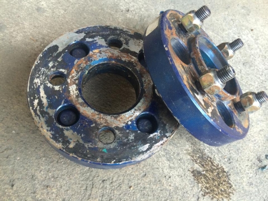 ขายสเปเซอร์แต่ง 4 รู 100 มีกันสั่นในตัว ขนาด 1 นิ้ว