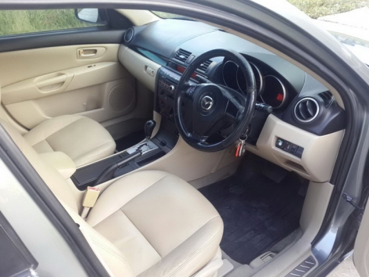 MAZDA 3 ปี 2006 ขายรถสวย ติดแก็ส LPG หัวฉีด ARIBAG คู่หน้า เบรคระบบ ABS เบาะหนัง ล้อ MAX แอร์เย็นๆ กระจกไฟฟ้า พวงมาลัยพาวเวอร์์ เบาะหนังสภาพดี เครื่องเดิม ภายในสภาพสวย สีสวย รถพร้อมใช้งาน จัดไฟแนนได้ ฟรีดาวน์