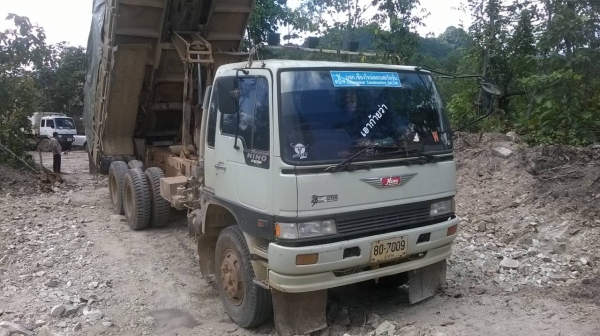 ขายรถ 10 ล้อดั้ม 3M 240แรงม้า ขายรถ 10 ล้อดั้ม 3M 240แรงม้า