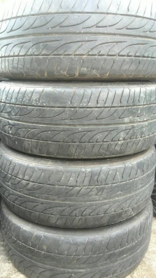 ขายยาง DUNLOP LM703 205-45-16 ปี10 ดอกสวย ไม่บวม ชุดละ 2,000 บาท