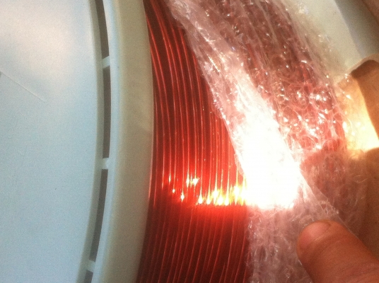 ลวดทองแดงของใหม่ขนาด 2 มม. น้ำหนักอยู่ที่ 18.09 กก. ขายที่ 250 บาท/กก.