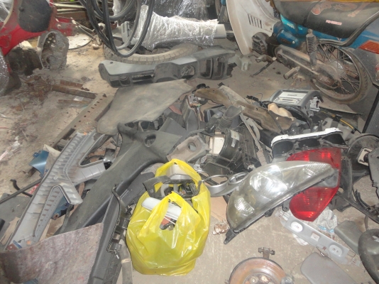 ขายเครื่อง3Sเกียธรรมดา ไม่เคยติดแก๊ส มีเลขเครื่องให้แต่ติ้องรอ ขายเครื่อง3Sเกียธรรมดา ไม่เคยติดแก๊ส มีเลขเครื่องให้แต่ติ้องรอ