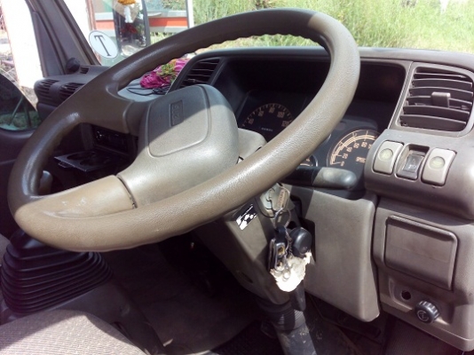 ขายสี่ล้อ เอล ป้ายเล็กไม่ติดเวลา