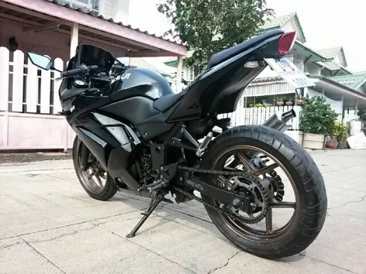 Kawasaki Ninja250cc.ปี09 สีดำดุ สภาพพร้อมใช้ ชุดโอนครบภาษีเต็ม