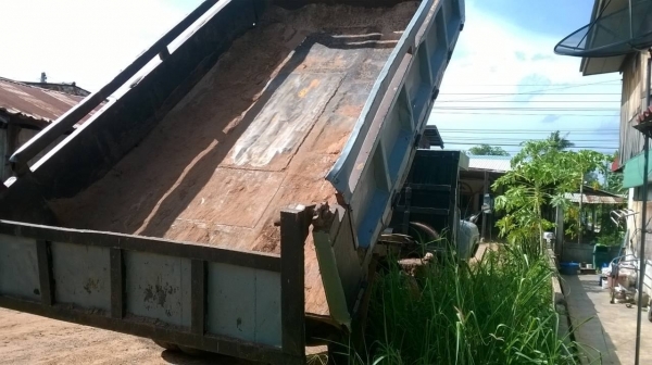 ขาย 6 ล้อหัวยาวดั้ม  เครื่อง 6BB1 145 แรงม้า เฟืองท้าย FUSO พาวเวอร์ ทะเบียนพร้อม ราคาต่อรองได้