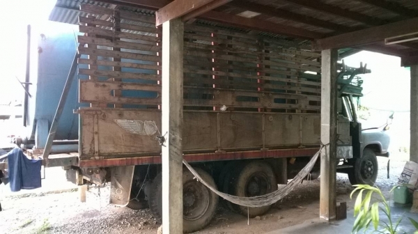 ขาย 10 ล้อหัวยาว 2 เพลา พร้อมถัง 12,000 ลิตร ช่วงล่างใหญ่  เครื่อง EH700 168 แรงม้า คัสซีสวย สโลว์อินเตอร์ ทะเบียนพร้อมโอน ราคาต่อรองได้