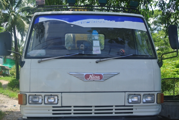 ้้HINO KM  779