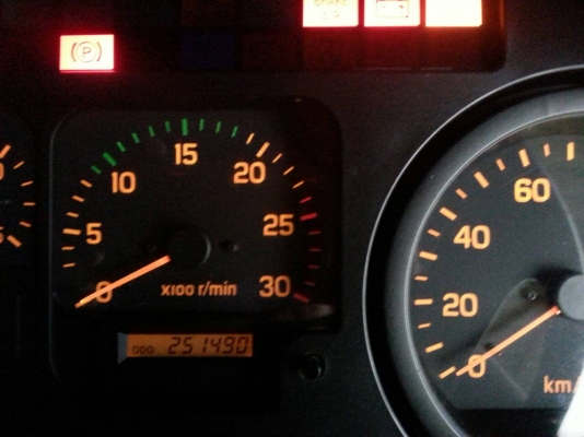 ISUZU FXZ 270 แรงม้า ปี 51 2 เพลาดัมพ์ กระบะสามมิตรลอนเฉียง มีระบบลากจูง