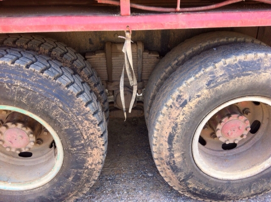ขายรถพ่วงสิบล้อดัมพ์ Hino 2K เครื่อง P11C-320 แรง ปี 40 เกียร์อิตั้น ช่วงล่าง ZM 10 น็อต ลูก 2 เพลา