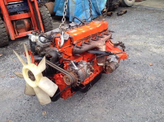 ขายเครื่อง Isuzu 6BG1 เสื้อส้ม ฟิตใหม่ 75,000.- ขายเครื่อง Isuzu 6BG1 เสื้อส้ม ฟิตใหม่ 75,000.-