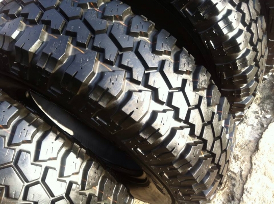 ขายยางMud-Terrain หน้าแคบ Maxxis-762 ขนาด 235 85 r16 ขายยางMud-Terrain หน้าแคบ Maxxis-762 ขนาด 235 85 r16
