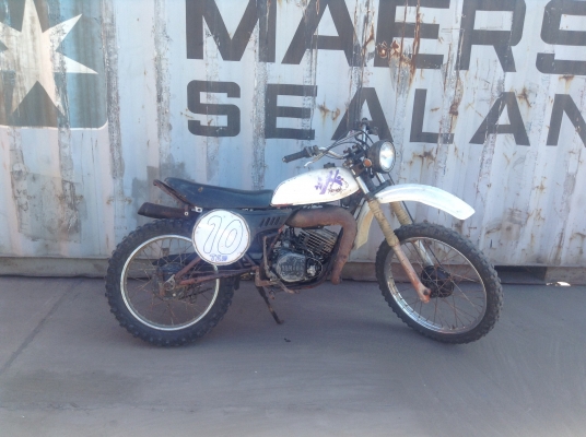 ขาย Dt 125  เครื่องดีมีทะเบียน เอาไปทำตัวลุยได้เลยครับ