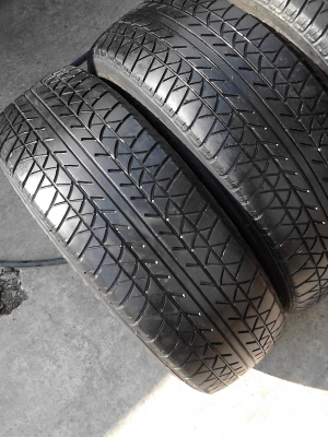 175/70R13 BRIDGESTONE PREMIUM มี 4 เส้น TEL.081-427-3941