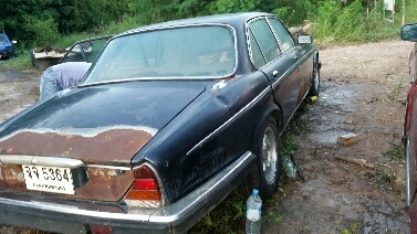 ขายขาดทุนครับ จากัวร์ XJ6 ปี 89 เครื่องเดิม6สูบ เครื่องไม่ติด พร้อมโอน ขายตามสภาพ 68,000 ขายขาดทุนครับ จากัวร์ XJ6 ปี 89 เครื่องเดิม6สูบ เครื่องไม่ติด พร้อมโอน ขายตามสภาพ 68,000