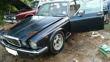 ขายขาดทุนครับ จากัวร์ XJ6 ปี 89 เครื่องเดิม6สูบ เครื่องไม่ติด พร้อมโอน ขายตามสภาพ 68,000 ขายขาดทุนครับ จากัวร์ XJ6 ปี 89 เครื่องเดิม6สูบ เครื่องไม่ติด พร้อมโอน ขายตามสภาพ 68,000