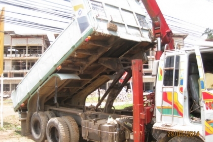 ขายถูกๆ คับ Roc 175 สิบล้อดั้มพ์ ติดเครน 3 ตัน 3 ปลอก พร้อมใช้ครับ โท