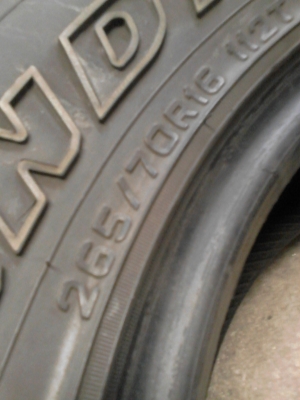 265/70R16 DUNLOP GRANDTREK AT3 ตัวหนังสือขาว ชุด 4 เส้น TEL.081-427-3941 265/70R16 DUNLOP GRANDTREK AT3 ตัวหนังสือขาว ชุด 4 เส้น TEL.081-427-3941