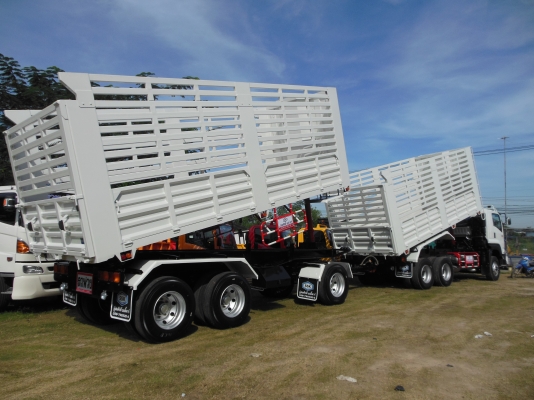 รับต่อรถตู้แห้ง ตู้เปิดข้าง กระบะดรั้ม รถเฮียบ รถยก ซ่อมสี ซ่อมตู้ อื่นๆ ทุกชนิด