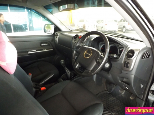 ISUZU HI-LANDER DMAX GOLD SERIES CAB 2.5 iTEQ ISUZU HI-LANDER DMAX GOLD SERIES CAB 2.5 iTEQ