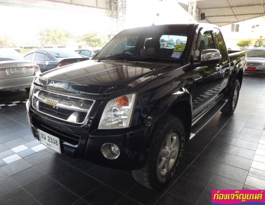 ISUZU HI-LANDER DMAX GOLD SERIES CAB 2.5 iTEQ ISUZU HI-LANDER DMAX GOLD SERIES CAB 2.5 iTEQ