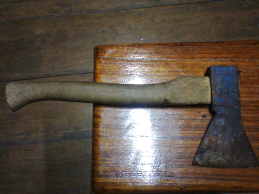 ขวานตรา  ตา เยอรมันงานเก่าเดิมๆ