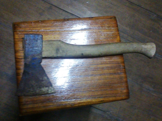 ขวานตรา  ตา เยอรมันงานเก่าเดิมๆ