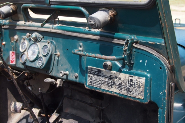 JEEP CJ3B J4C ทะเบียนแท้พร้อมโอน JEEP CJ3B J4C ทะเบียนแท้พร้อมโอน