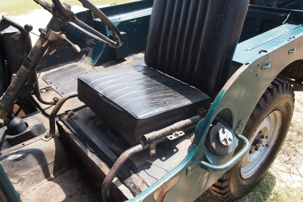 JEEP CJ3B J4C ทะเบียนแท้พร้อมโอน JEEP CJ3B J4C ทะเบียนแท้พร้อมโอน