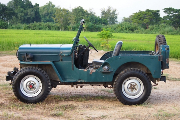 JEEP CJ3B J4C ทะเบียนแท้พร้อมโอน JEEP CJ3B J4C ทะเบียนแท้พร้อมโอน