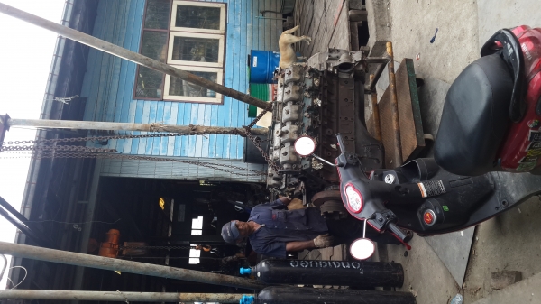 เครื่องนิสันrf10