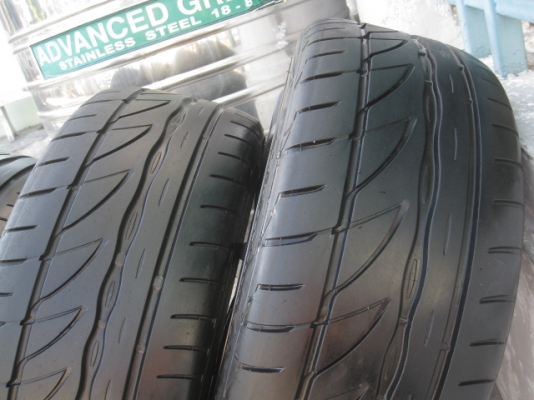 ขายล้อแม็กมือ2 Advan racing rs 18" พร้อมยางปี12 สนใจติดต่อเล็กคลองสามครับ 081-3747940