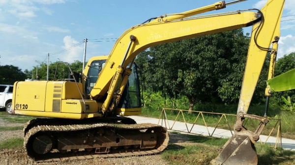 Komatsu pc 120 รุ่น 6 (ไม่มีเอกสาร) ไฟฟ้าครบ
