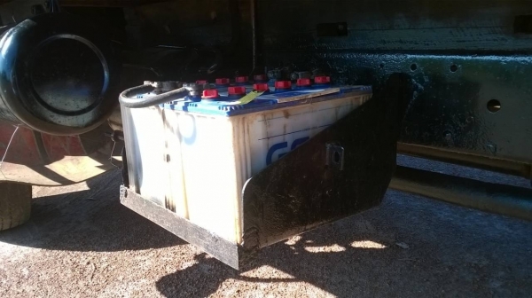 ขาย 6 ล้อ ISUZU KS 110 คัสซีสวยตลอดเส้น เครื่อง 4BD1 110 แรงม้า เกียร์ดี เบรคดี ทะเบียนพร้อมโอน ราคาต่อรองได้ครับ