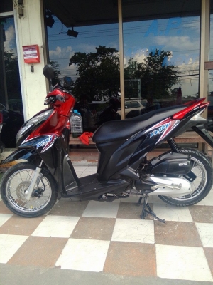 Honda Click 125 i รุ่นใหม่ล่าสุด ลาย tune up รถสวยนางฟ้า ขับดีมาก ประหยัดน้ำมัน Honda Click 125 i รุ่นใหม่ล่าสุด ลาย tune up รถสวยนางฟ้า ขับดีมาก ประหยัดน้ำมัน