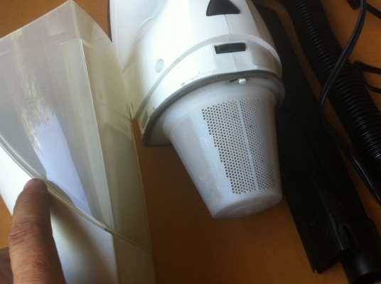 เครื่องดูดฝุ่นในรถ BLACK&DECKER ใช้ไฟDC 12V. จากรถยนต์และบ้านได้ เครื่องดูดฝุ่นในรถ BLACK&DECKER ใช้ไฟDC 12V. จากรถยนต์และบ้านได้