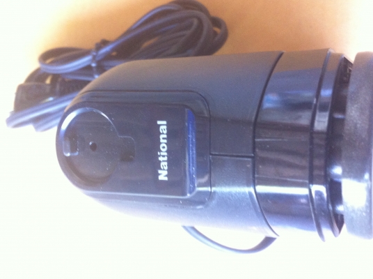 ที่รีดผ้าไอน้ำ National ของญี่ปุ่นมีตัวช่วยปั๊มไอน้ำ หรือจะใช้เพื่อรีดผ้าโคยตรงได้ (มีมาอีก 2 อัน))