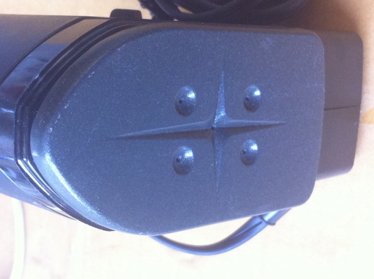 ที่รีดผ้าไอน้ำ National ของญี่ปุ่นมีตัวช่วยปั๊มไอน้ำ หรือจะใช้เพื่อรีดผ้าโคยตรงได้ (มีมาอีก 2 อัน))