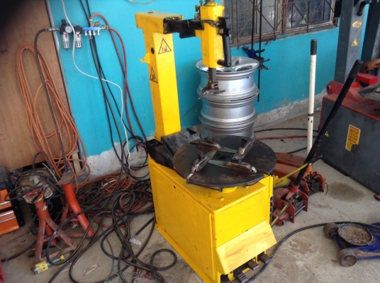 ขายเครื่องถอดยาง เครื่องถ่วงล้อ