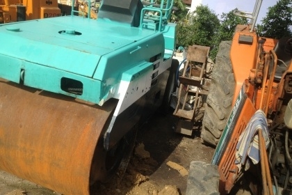 ขายรถบด สภาพสวย พร้อมใช้งาน เครื่องดี มีระบบสั่นนะเทือน 3.5 ตัน ราคาต่อรองได้ ขายรถบด สภาพสวย พร้อมใช้งาน เครื่องดี มีระบบสั่นนะเทือน 3.5 ตัน ราคาต่อรองได้