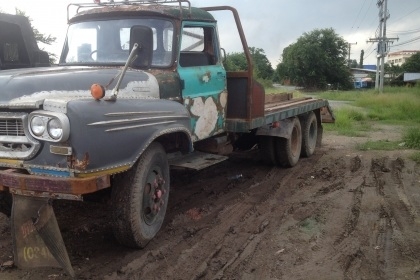 ขายเเทรนเลอร์หน้ายาว สภาพพร้อมใช้งาน เครื่องดี ช่วงล่างดี ไม่มีเล่ม