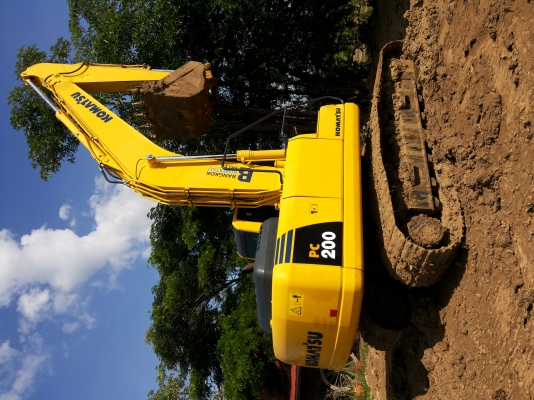 KOMATSU  PC200-8  รถสวยพร้อมใช้งาน