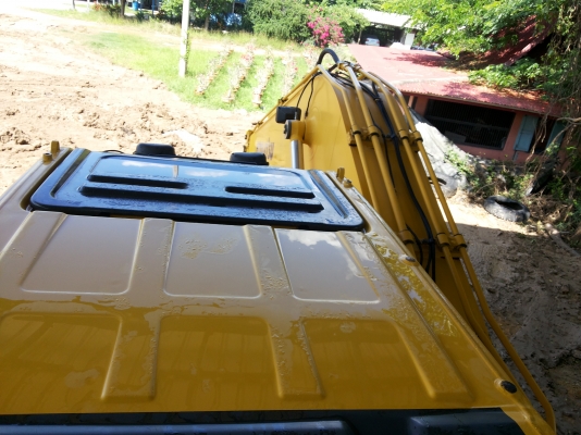 KOMATSU  PC200-8  รถสวยพร้อมใช้งาน