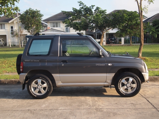 Pajero mini VRII 4x4 AUTO 660 CC Turbo inter