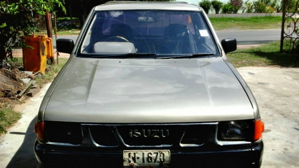 ขาย IZUZU ตอนเดียว ราคาถูก!!