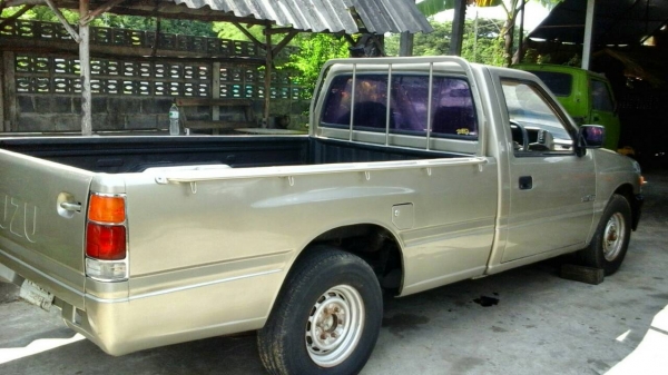 ขาย IZUZU ตอนเดียว ราคาถูก!! ขาย IZUZU ตอนเดียว ราคาถูก!!