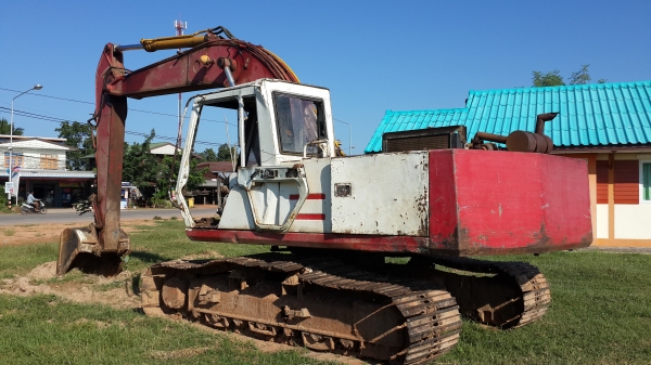 ขายด่วนแบ็คโฮSUMITOMO 200 2800F2 เครื่องดีปั้มK3Vราคาเบาๆโทร0843923995