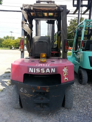 โฟคลิฟท์ Nissan 2.5ตัน เสา 4เมตร ดีเซล งาสไลด์ นำเข้าจาก ญี่ปุ่น +++ สวยมาก พร้อมใช้งาน ขายถูก 090-986-2521 โฟคลิฟท์ Nissan 2.5ตัน เสา 4เมตร ดีเซล งาสไลด์ นำเข้าจาก ญี่ปุ่น +++ สวยมาก พร้อมใช้งาน ขายถูก 090-986-2521