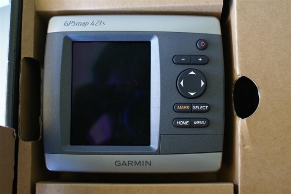 Garmin Gpsmap421S จีพีเอส/ซาวเดอร์ แผนที่3มิติ ของใหม่ ราคา 17500 บาท
