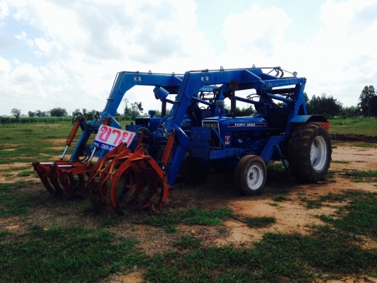 ขายรถไถฟอร์ดพร้อมคีบอ้อย...ด่วนมาก