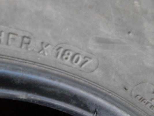 255/70R15 MICHELIN  LTX  A/T   ชุด 4 เส้น โทร.081-427-3941